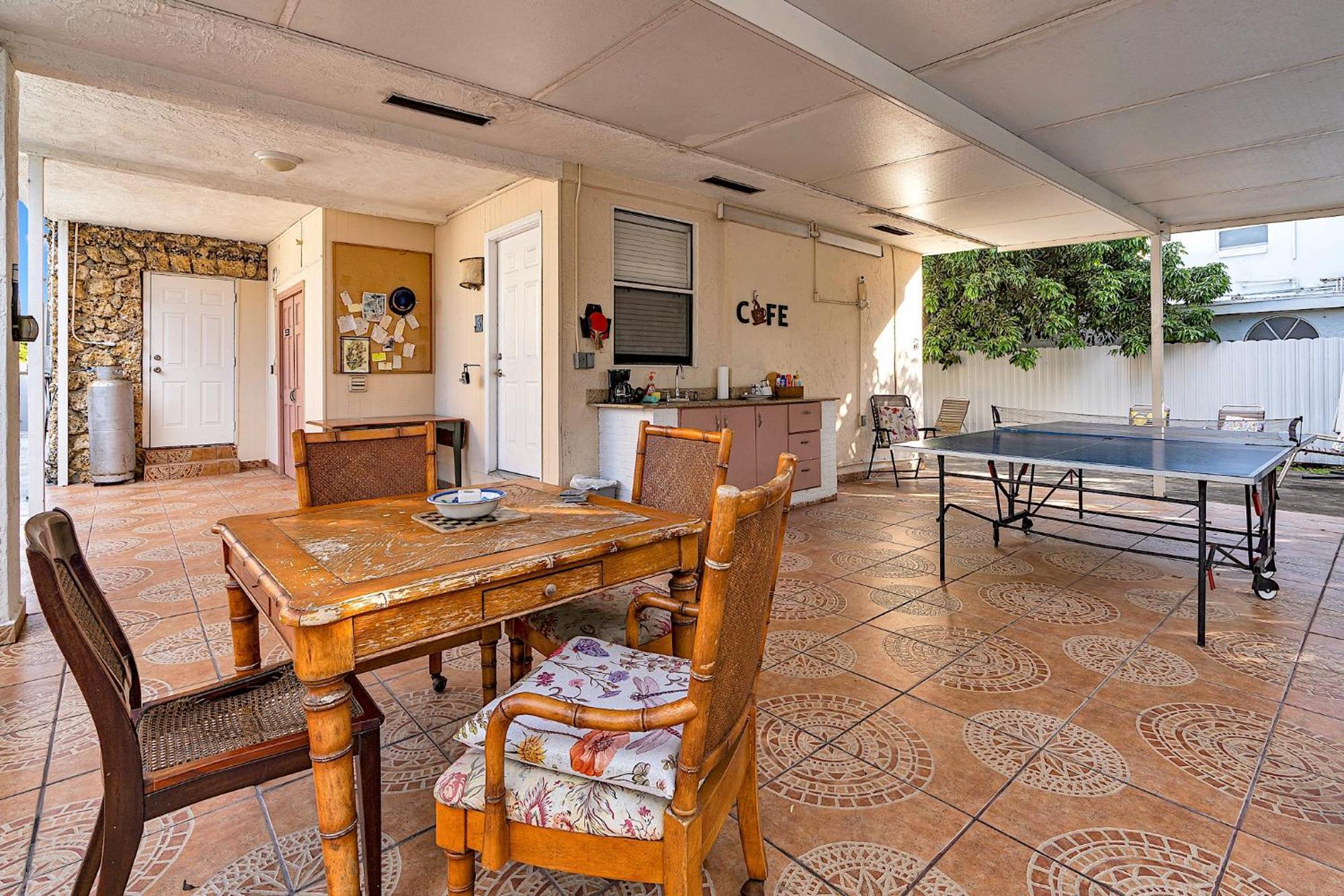 Coral Suite Close To Little Havana Miami Exterior photo