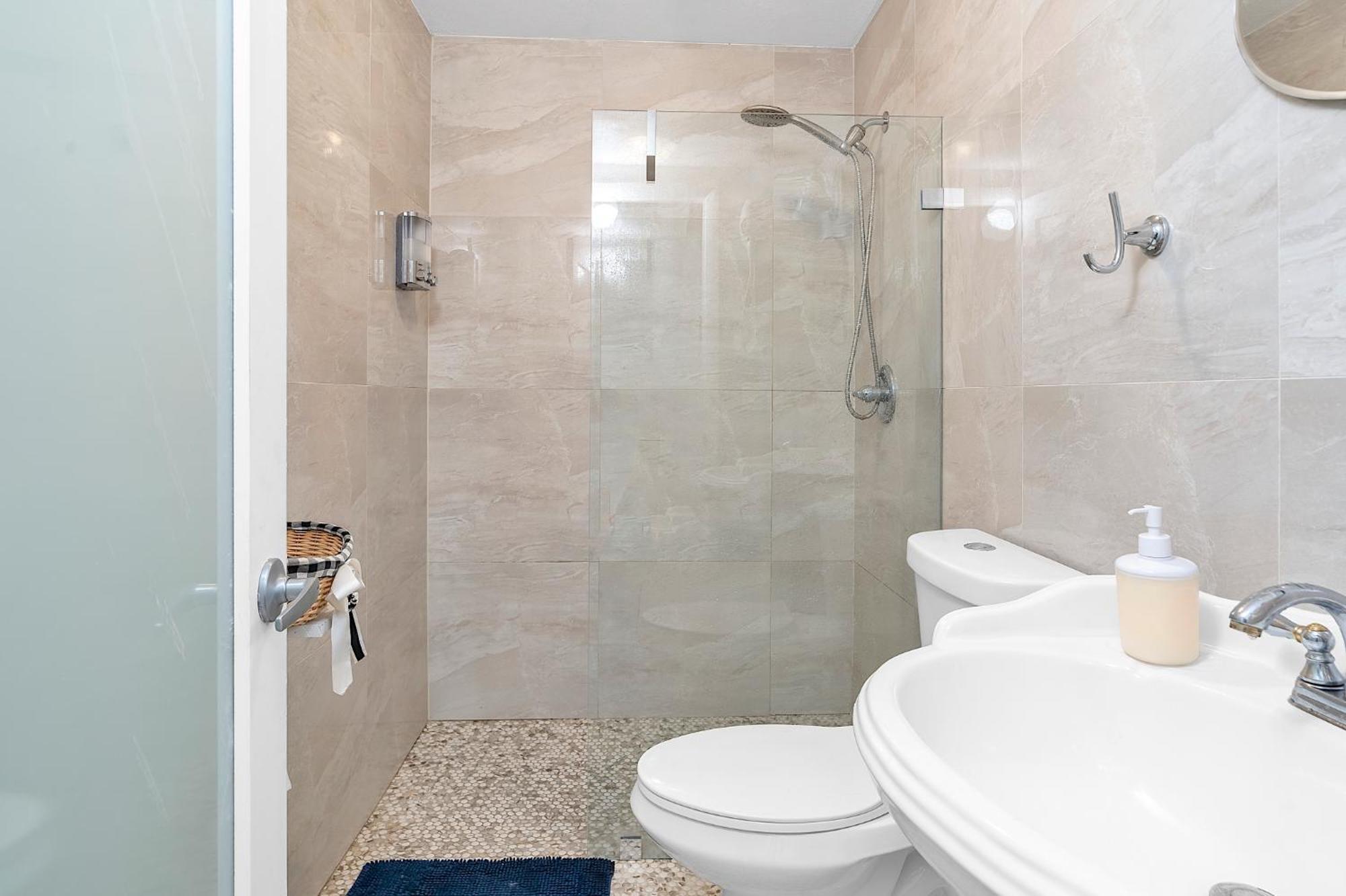 Coral Suite Close To Little Havana Miami Exterior photo